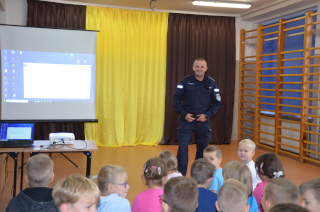 policjant 10 10 2021